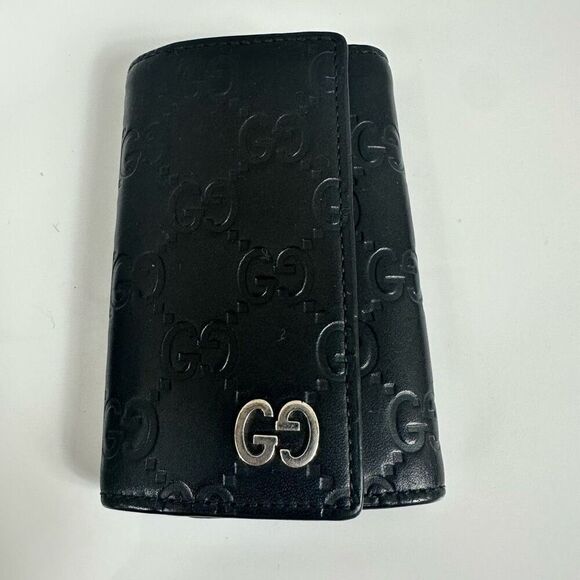 Gucci Other - Gucci GG Guccissima Leather 6 Key Case Black